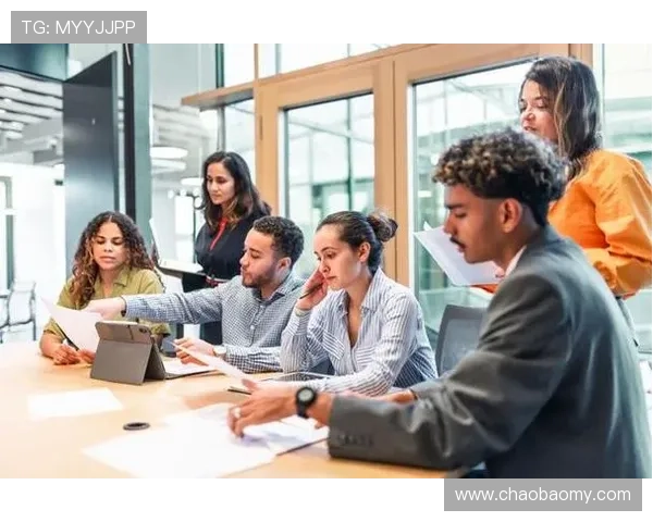 《传奇办公室》:不止是爆笑,更是现代职场人生的一面镜子